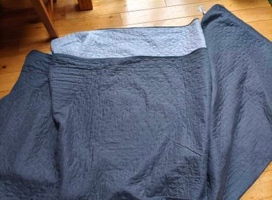 Bed throw