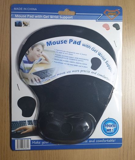 Mouse pad with Gel Wrist Rest Support(OUT OF STOCK)