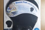 Mouse pad with Gel Wrist Rest Support(OUT OF STOCK)