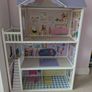 Sadies Dollhouse Image 3