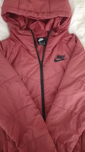 Nike puffer