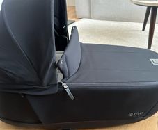 cybex priam carrycot
