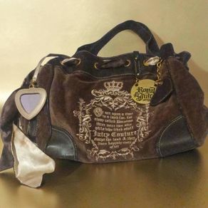 Original Juicy Couture handbag, D18 post 8e