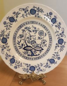 Vintage Wedgwood Blue Heritage Blue Onion Design Dinner Plate