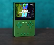 Trimui Brick Hammer - Handheld Gaming Console
