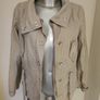 Lovely beige H&M jacket size UK10 EU38 Postage included Image 4