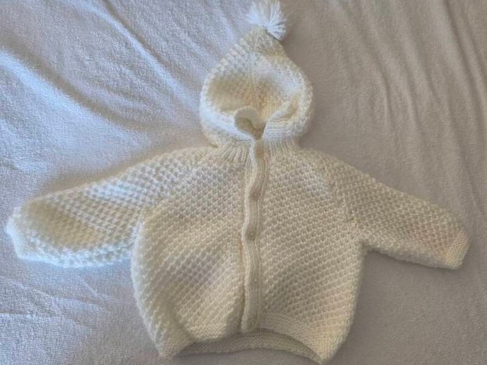 Baby girls clothes 6-9 months