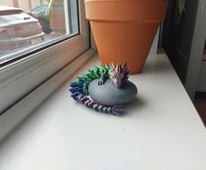 An Articulated Dragon printed in pla silk( blue green and purple )shipping included no collection