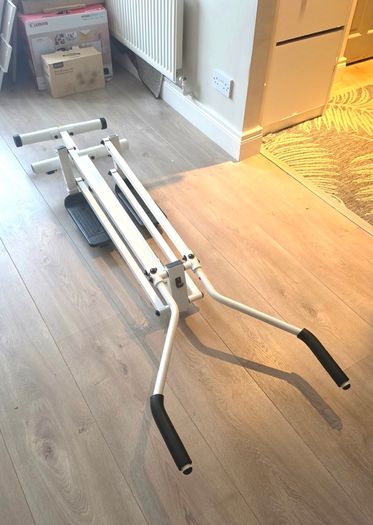 Folding cross trainer