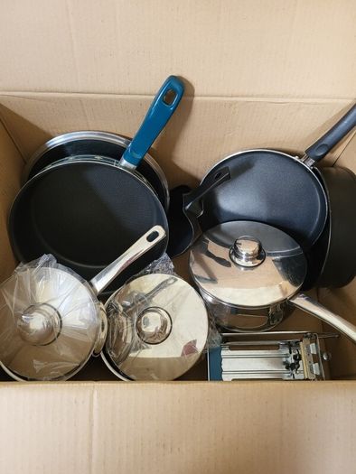 Saucepans/Pans