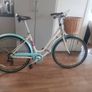 ladies city bike( can deliver) Image 2