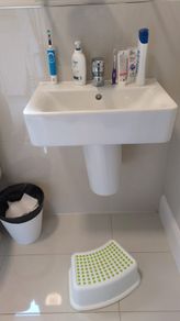 IDEAL Basin and armitage basin tap