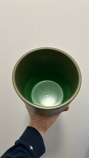 Flower pot