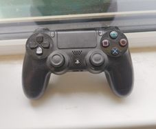 PS4 Controller  - V1