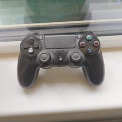 PS4 Controller  - V1