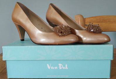 Van-Dal  Ladies Holt Rose Feature Shoes Size  5 1/2 UK