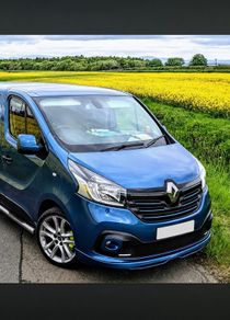 Renault Trafic Sport+ Splitter