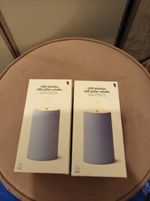 2 LED pillar candles