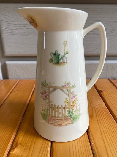 Beautiful Rare Vintage Aynsley Fine Bone China Edwardian kitchen garden - Jug and Wash Bowl