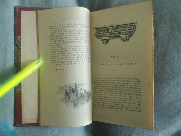 Notre-Dame de Paris-Victor Hugo 1880 RARE VINTAGE