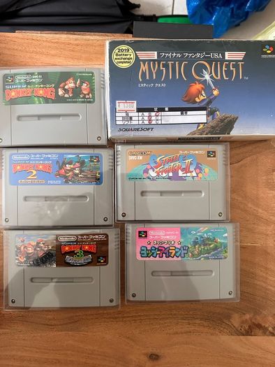 Super Nintendo retro console + games Mario