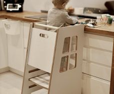 Toddler Learning Tower/Kitchen Helper - Solid wooden construction