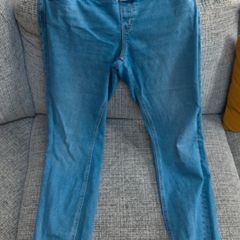 Maternity clothes