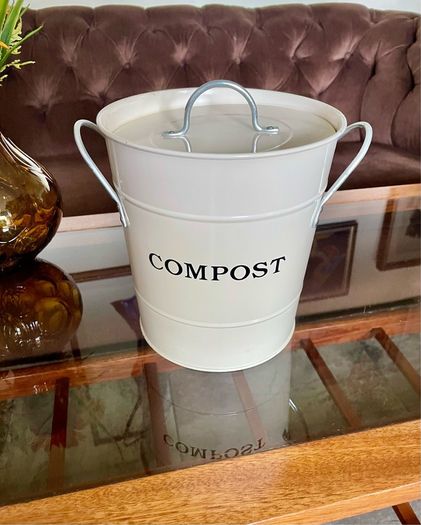 Retro Kitchen Countertop Compost Bin Food Waste Caddy