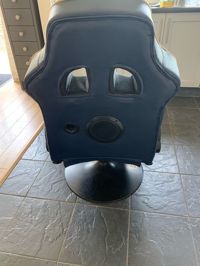 gaming chair