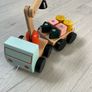 toy crane with blocks Image 3