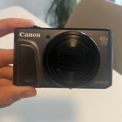 Canon Powershot sx720 hs digital camera in perfect condition