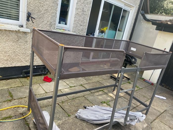iron bed