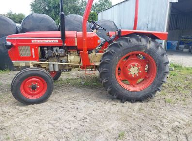 Vintage Zetor 4712 Tractor
