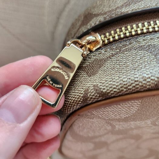 medium coach crossbody bag
