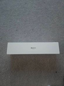 Apple watch series 3 box