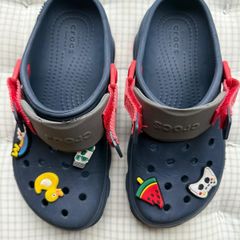 crocs sandals J3