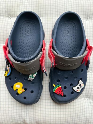 crocs sandals J3