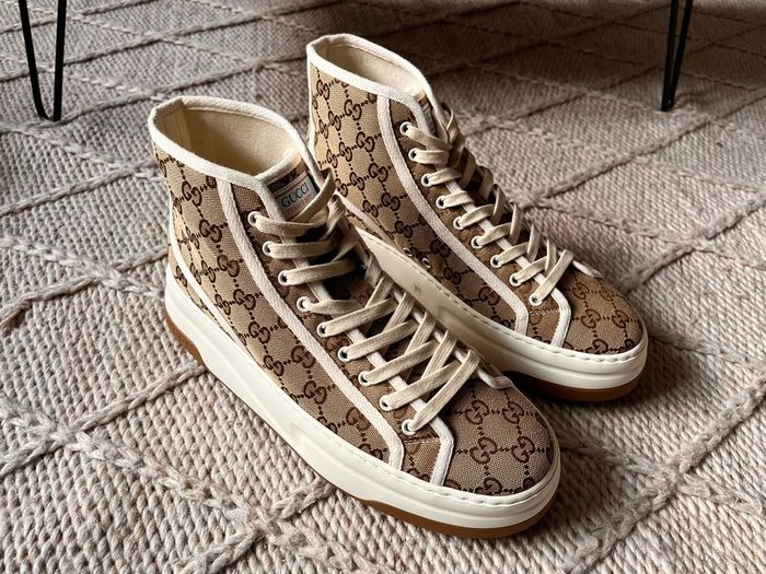 Gucci Men GG High-Top Sneakers. Authentic UK 9.5