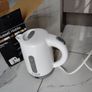 A russel hobb travel kettle Image 4