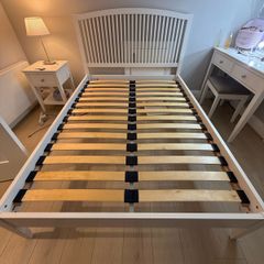 Double Bed Frame - Excellent Condition - Easy to put together