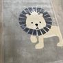Beautiful children's rug - excellent condition Image 2