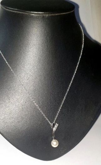 Vintage Hallmarked Silver Pearl & White Topaz