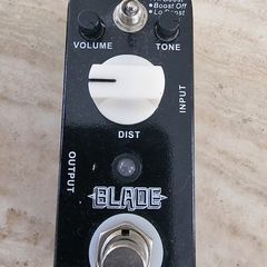 Guitar effects pedal