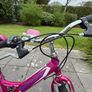 Girls Bentini Montare 20" Bike Image 2