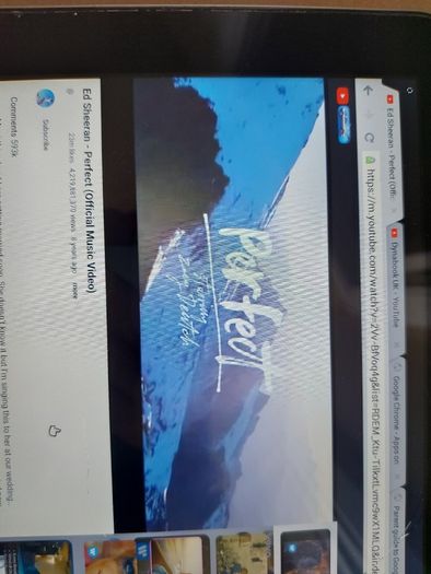 Toshiba 10.1inch Tablet, Model AT10-A, 16GB, great for internet, youtube, games, etc (Circular crack on screen)