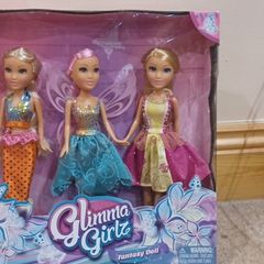 Brand new Glimma Girlz 3 pack Dolls