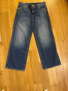 Stradivarius D91 jeans in mid blue NEW