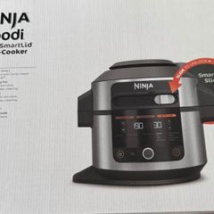 Ninja Foodi 11-in-1 SmartLid Multi-Cooker 6L OL550UK