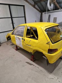 Peugeot 106 xsi rally car shell..