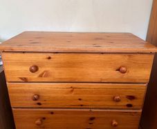 Wardrobe, chest of drawers, bedside drawers